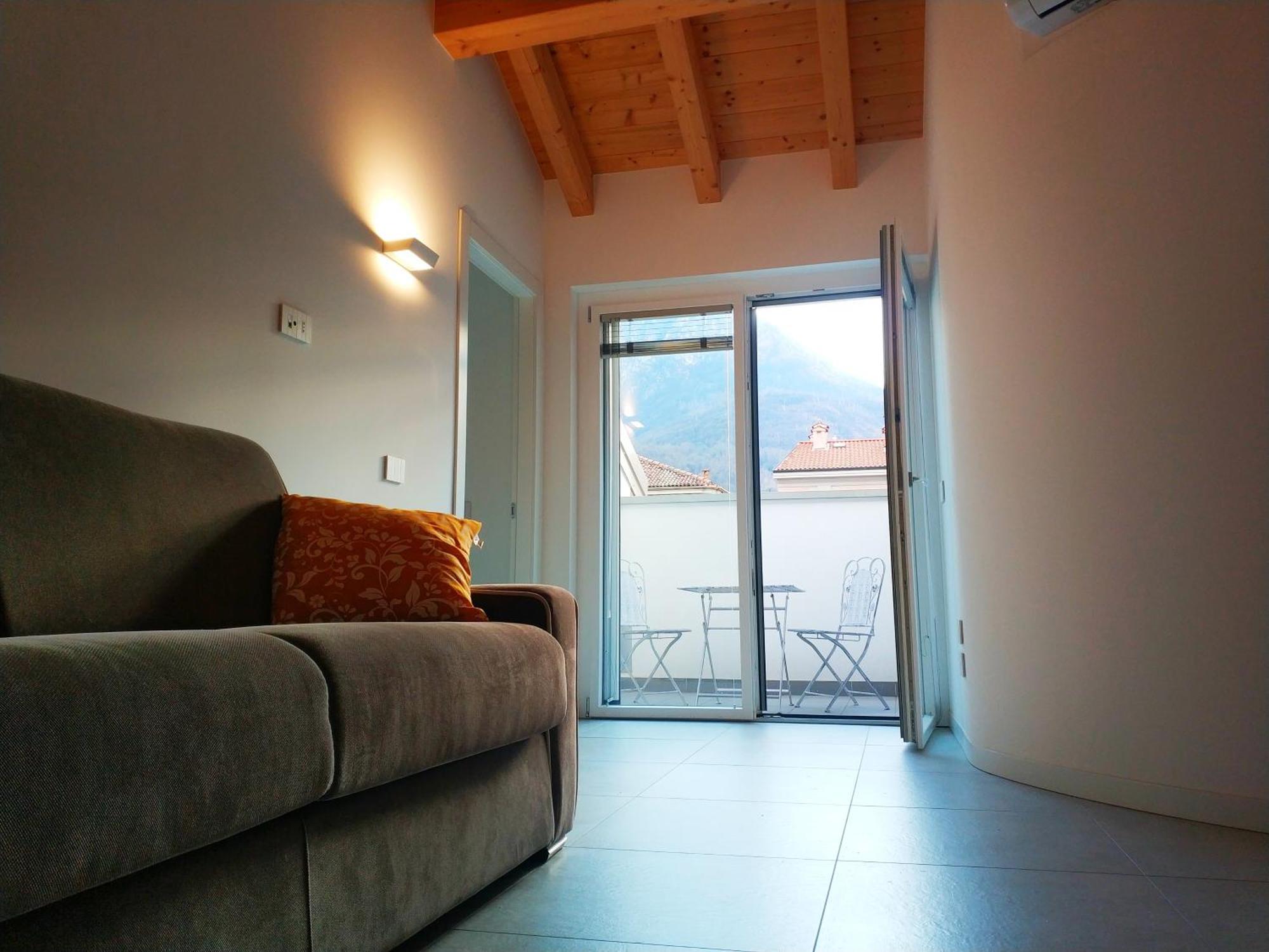 sweet homes Lecco Kamer foto